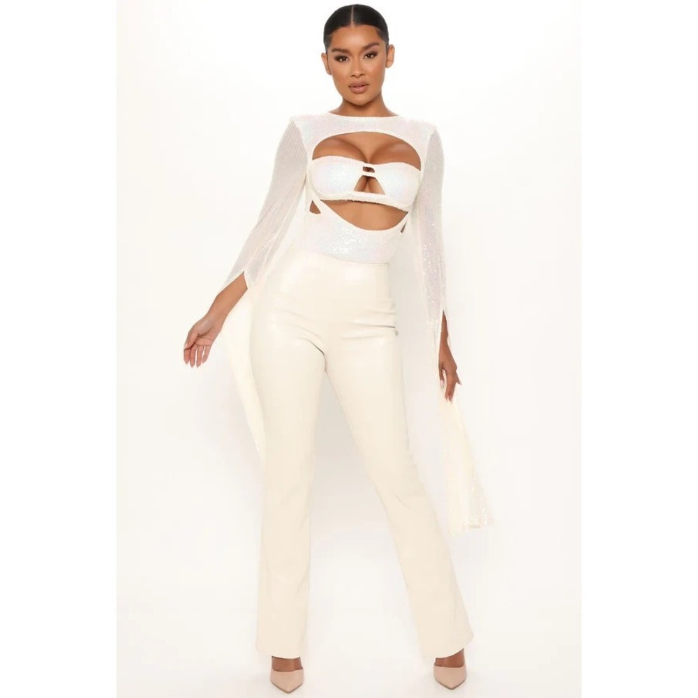 New Fashion Nova That Glimmer Glow Top Women's‎ Small White Sequin Retro 90s NWT